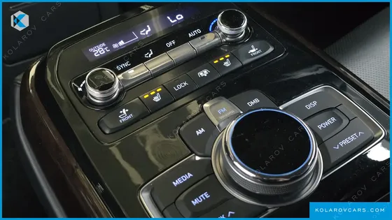 GENESIS EQ900 3.8 GDI AWD