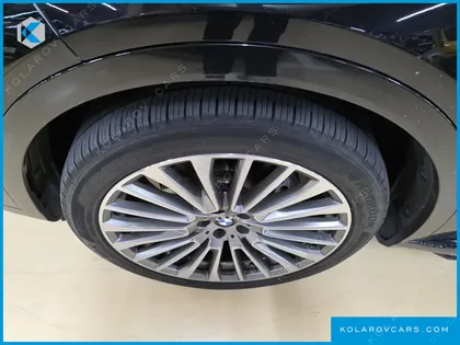 BMW X7 XDRIVE 40I DESIGN PURE EXCELLENCE 7-SEATER