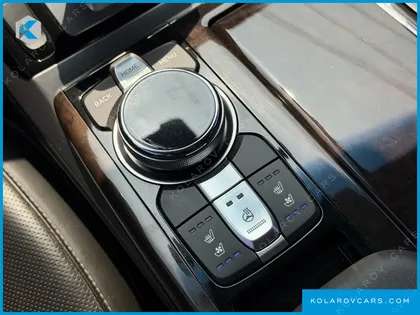 GENESIS EQ900 3.8 GDI AWD