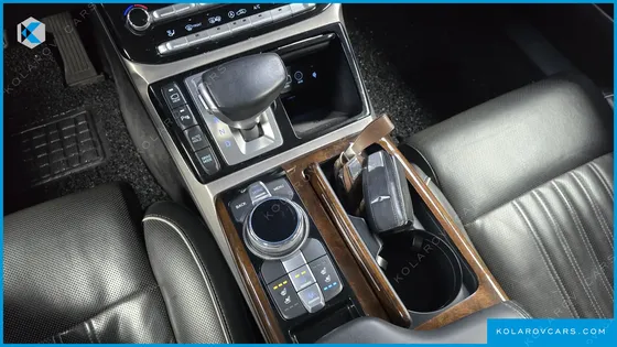 GENESIS EQ900 3.8 GDI AWD