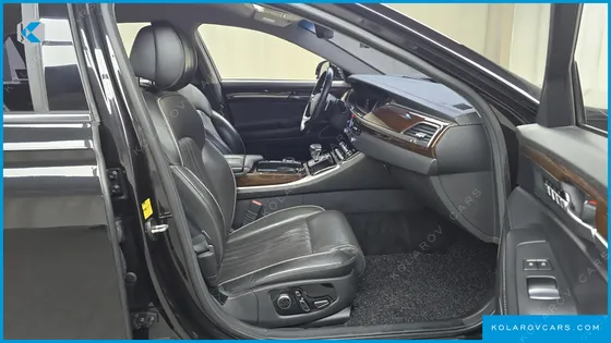 GENESIS EQ900 3.8 GDI AWD