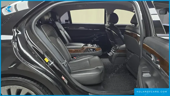 GENESIS EQ900 3.8 GDI AWD