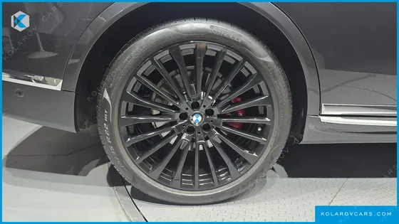 BMW X7 XDRIVE 40D DESIGN PURE EXCELLENCE 7-SEATER