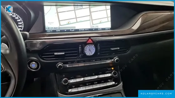 GENESIS EQ900 3.8 GDI AWD