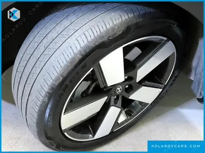 HYUNDAI SANTA FE GASOLINE 2.5T 2WD