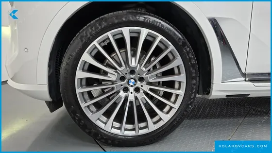 BMW X7 XDRIVE 40I DESIGN PURE EXCELLENCE 7-SEATER
