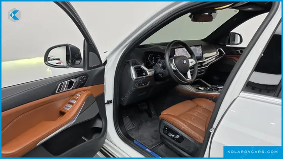 BMW X7 XDRIVE 40I DESIGN PURE EXCELLENCE 7-SEATER