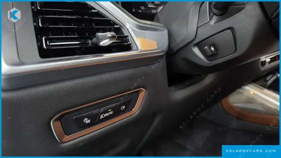 BMW X7 XDRIVE 40I DESIGN PURE EXCELLENCE 7-SEATER