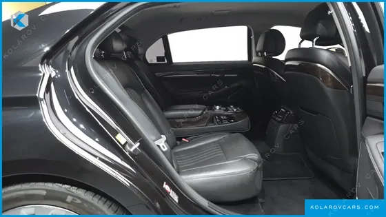 GENESIS EQ900 3.8 GDI AWD