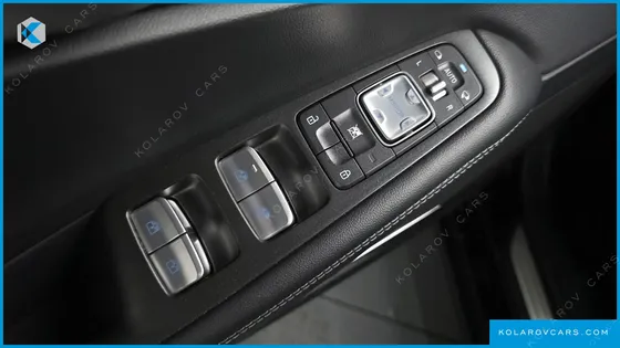 GENESIS EQ900 3.8 GDI AWD