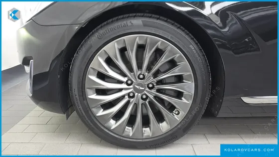GENESIS EQ900 3.8 GDI AWD