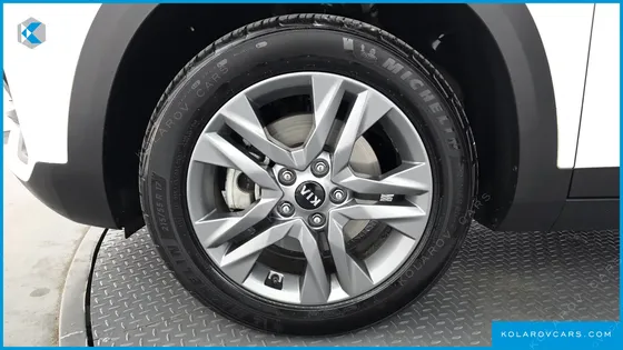 KIA SELTOS GASOLINE 1.6 TURBO 2WD