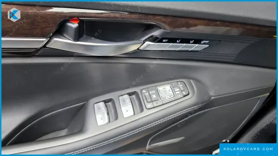 GENESIS EQ900 3.8 GDI AWD