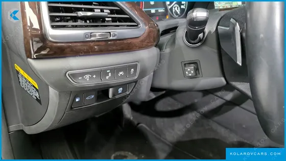 GENESIS EQ900 3.8 GDI AWD