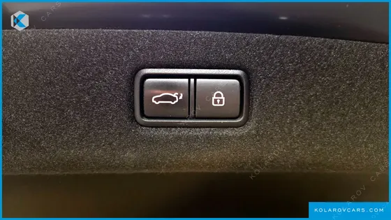GENESIS EQ900 3.8 GDI AWD