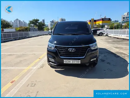 HYUNDAI STAREX VAN 3-SEATER
