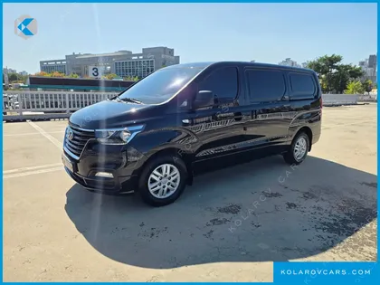 HYUNDAI STAREX VAN 3-SEATER
