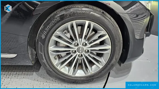 GENESIS EQ900 3.8 GDI AWD