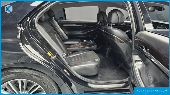 GENESIS EQ900 3.8 GDI AWD