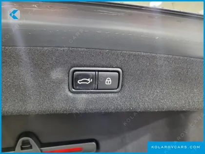 GENESIS EQ900 3.8 GDI AWD