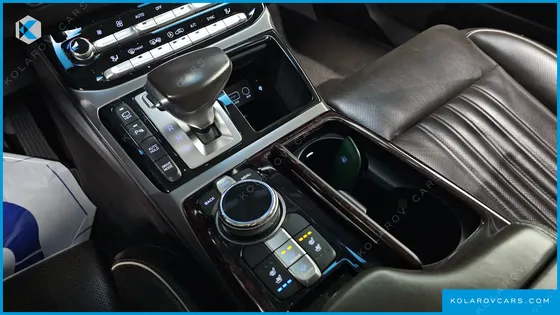 GENESIS EQ900 3.8 GDI AWD