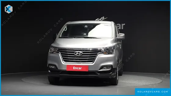 HYUNDAI STAREX VAN 5-SEATER