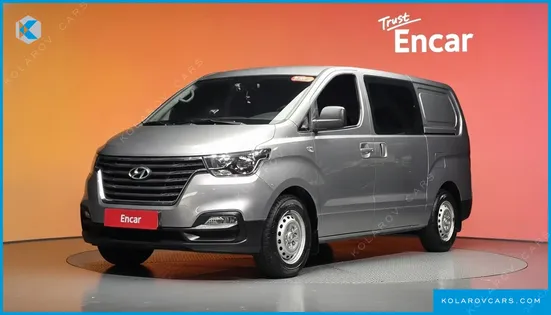 HYUNDAI STAREX VAN 5-SEATER