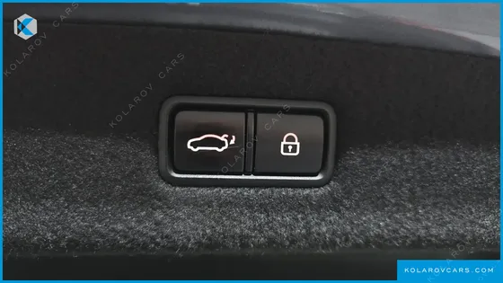 GENESIS EQ900 3.8 GDI AWD