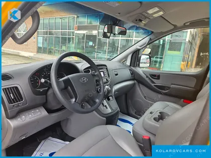 HYUNDAI STAREX SCHOOL BUS