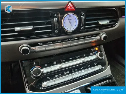 GENESIS EQ900 5.0 GDI AWD