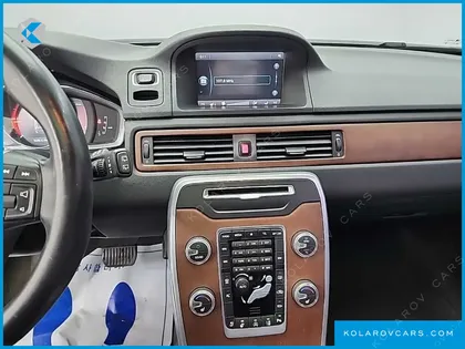 VOLVO XC70 D4