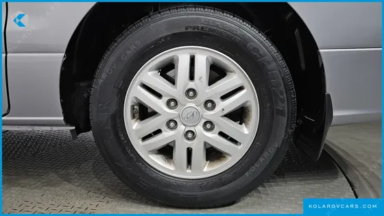 HYUNDAI STAREX VAN 3-SEATER