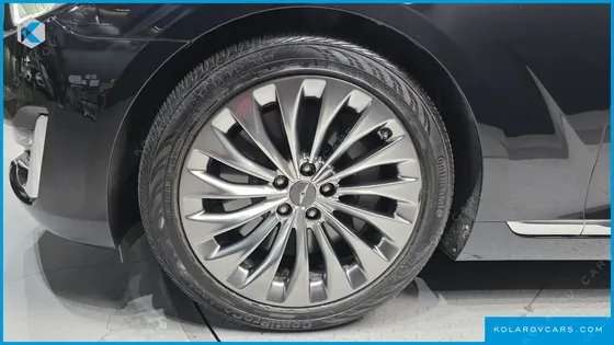 GENESIS EQ900 3.8 GDI AWD
