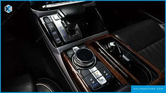 GENESIS EQ900 3.8 GDI AWD