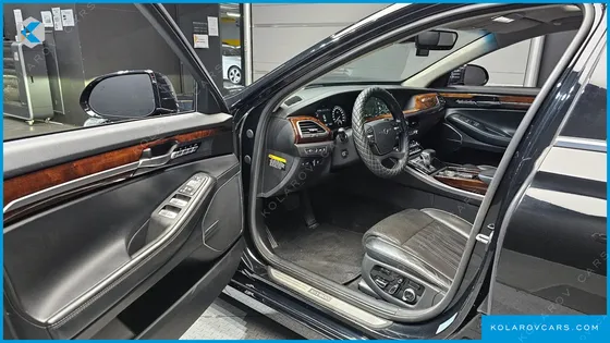 GENESIS EQ900 3.8 GDI AWD