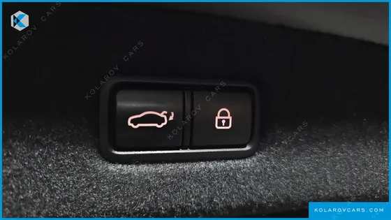 GENESIS EQ900 3.8 GDI AWD