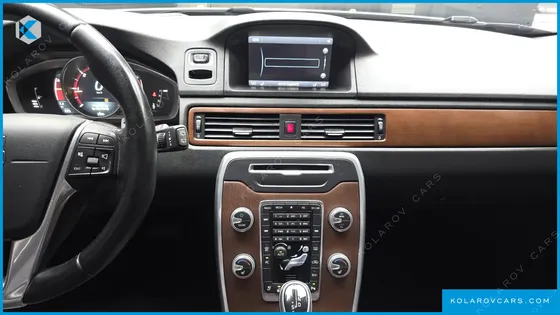 VOLVO XC70 D4