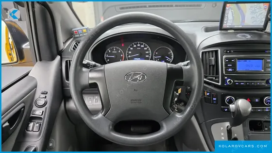 HYUNDAI STAREX SCHOOL BUS