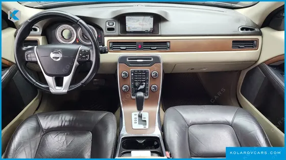 VOLVO XC70 D5