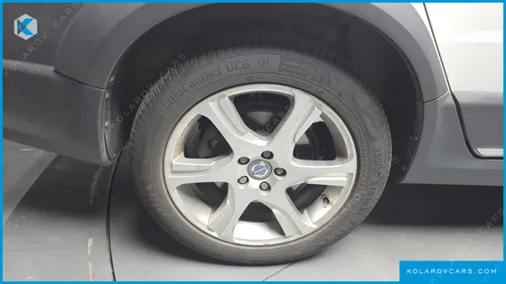 VOLVO XC70 D5