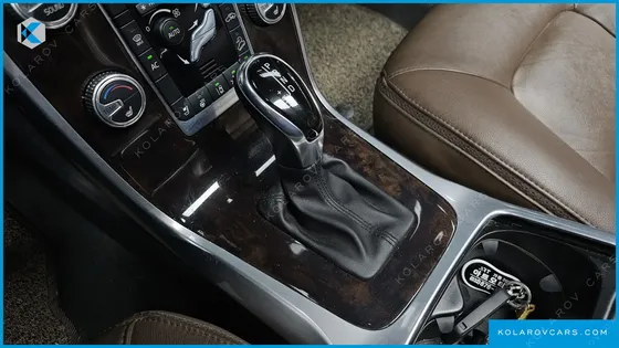VOLVO XC70 D5