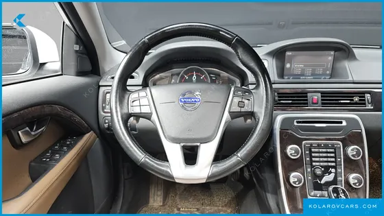 VOLVO XC70 D5