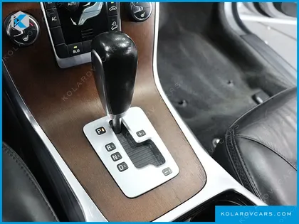 VOLVO XC70 D5