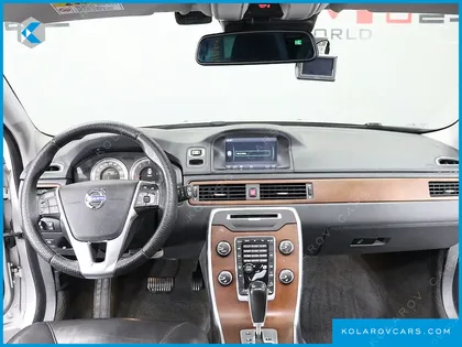 VOLVO XC70 D5