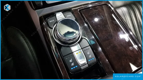 GENESIS EQ900 3.8 GDI AWD
