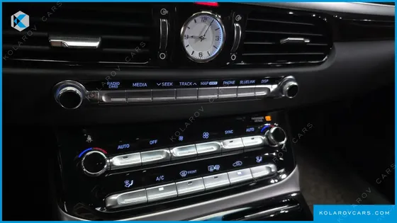 GENESIS EQ900 3.8 GDI AWD