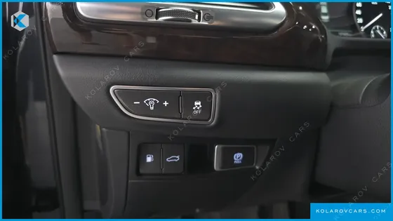 GENESIS EQ900 3.8 GDI AWD