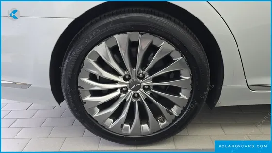 GENESIS EQ900 5.0 GDI AWD
