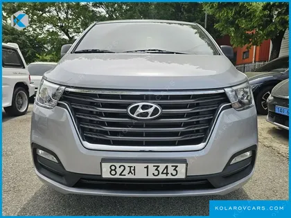 HYUNDAI STAREX VAN 3-SEATER