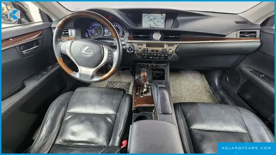 LEXUS ES PREMIUM
